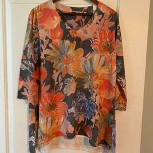 Women’s tunic